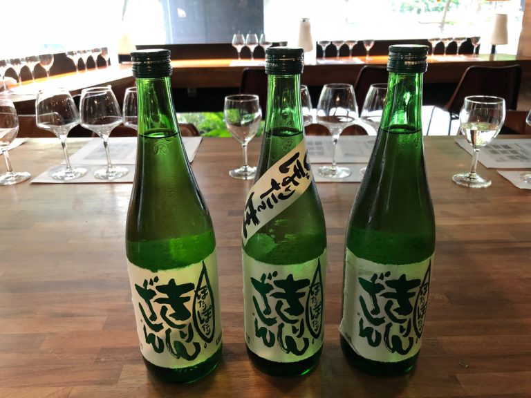酒間拾記 三個年份的麒麟山 POTARI 純米吟釀生原酒並排